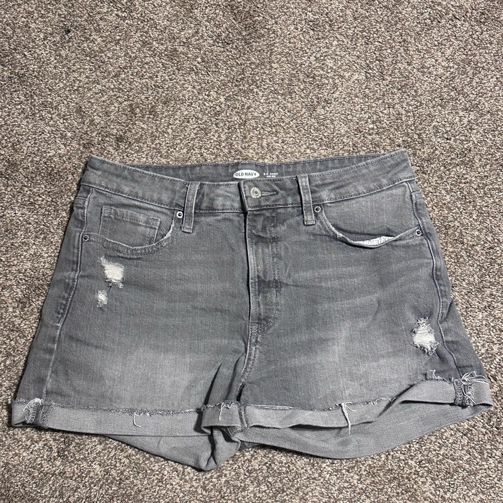Women’s Old Navy Gray Distressed High Rise O.G. Straight Denim Shorts | Size 10
